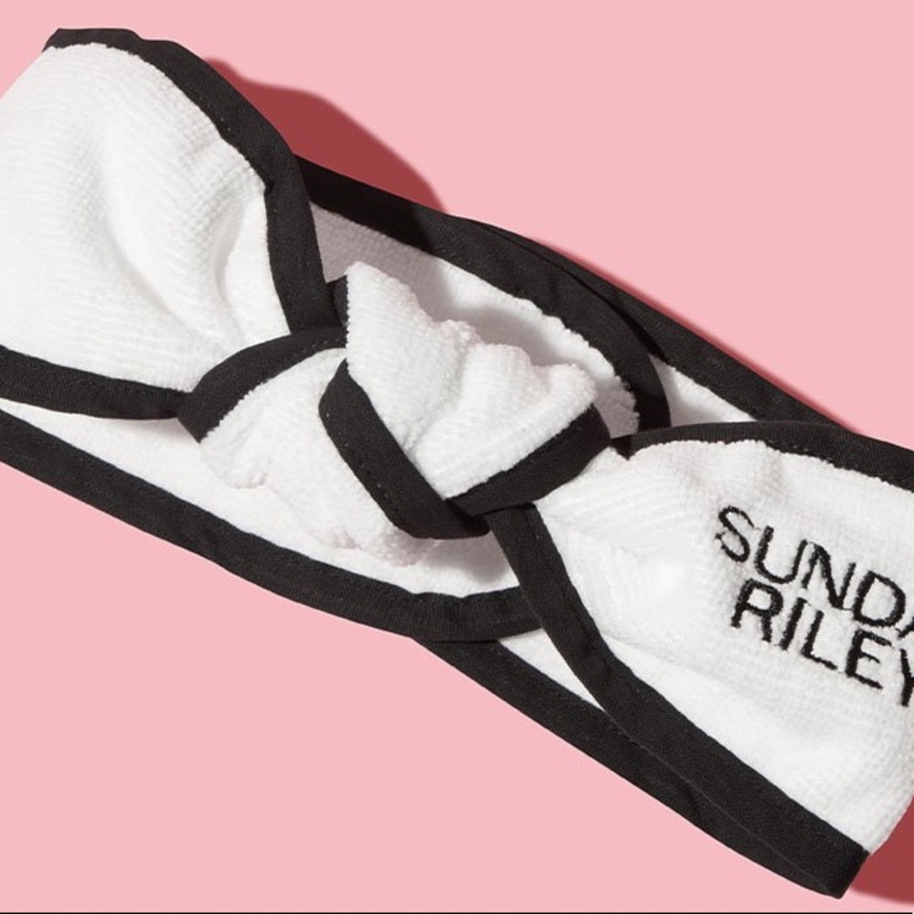 Sunday Riley headband